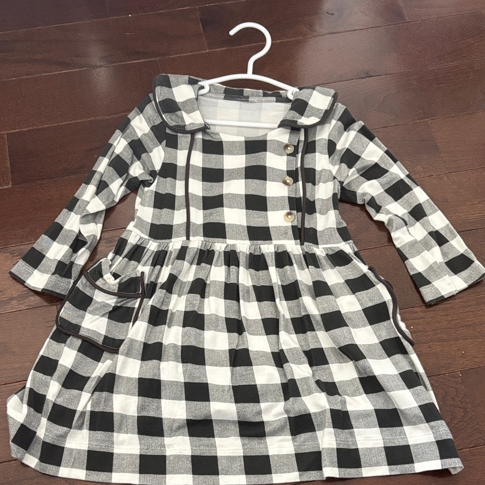 Kate Quinn Long Sleeve Peter Pan Apron Dress